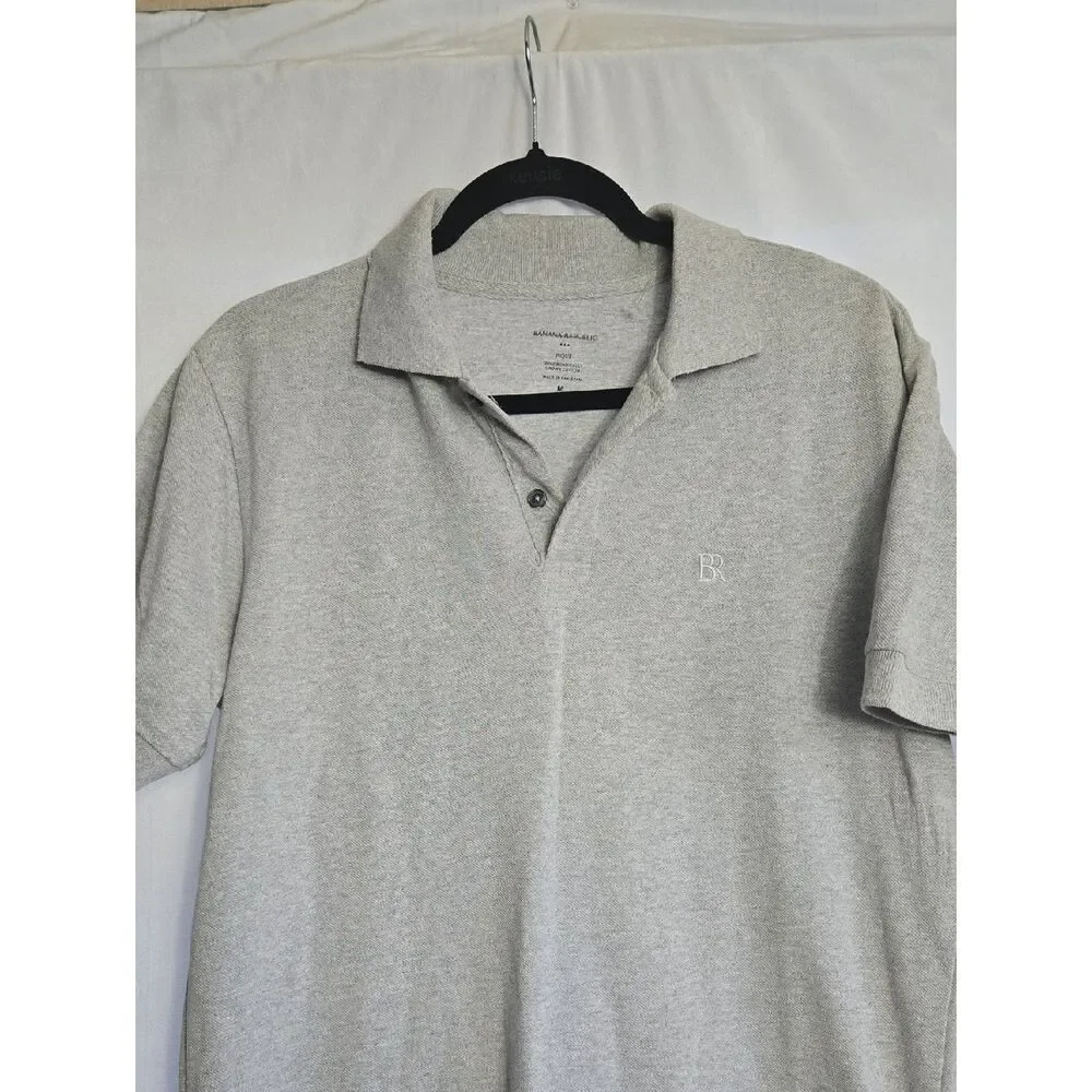 Banana Republic Light Gray Short Sleeve Polo Shirt